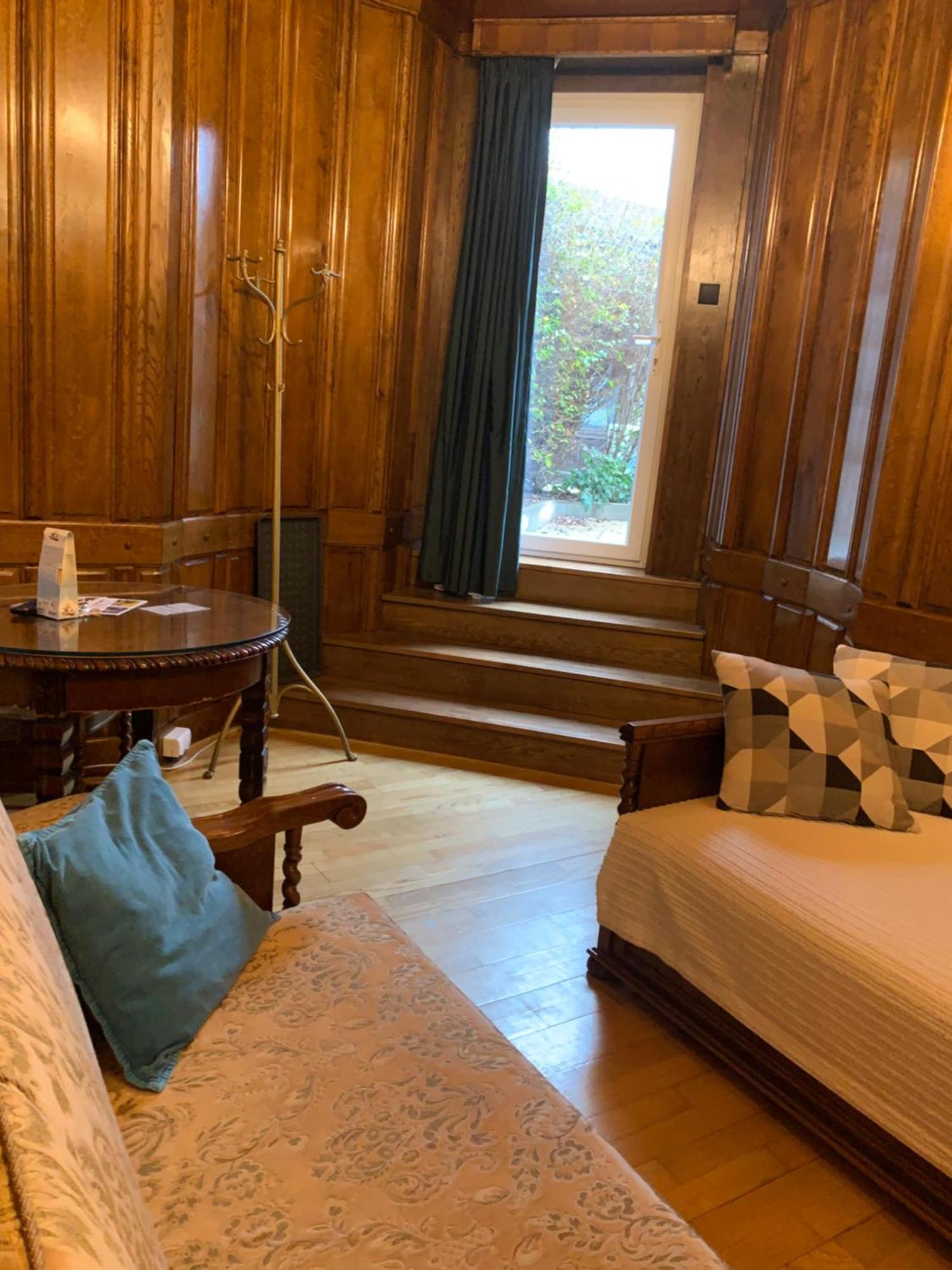 Kalmar Panzio Bed & Breakfast Будапеща Екстериор снимка